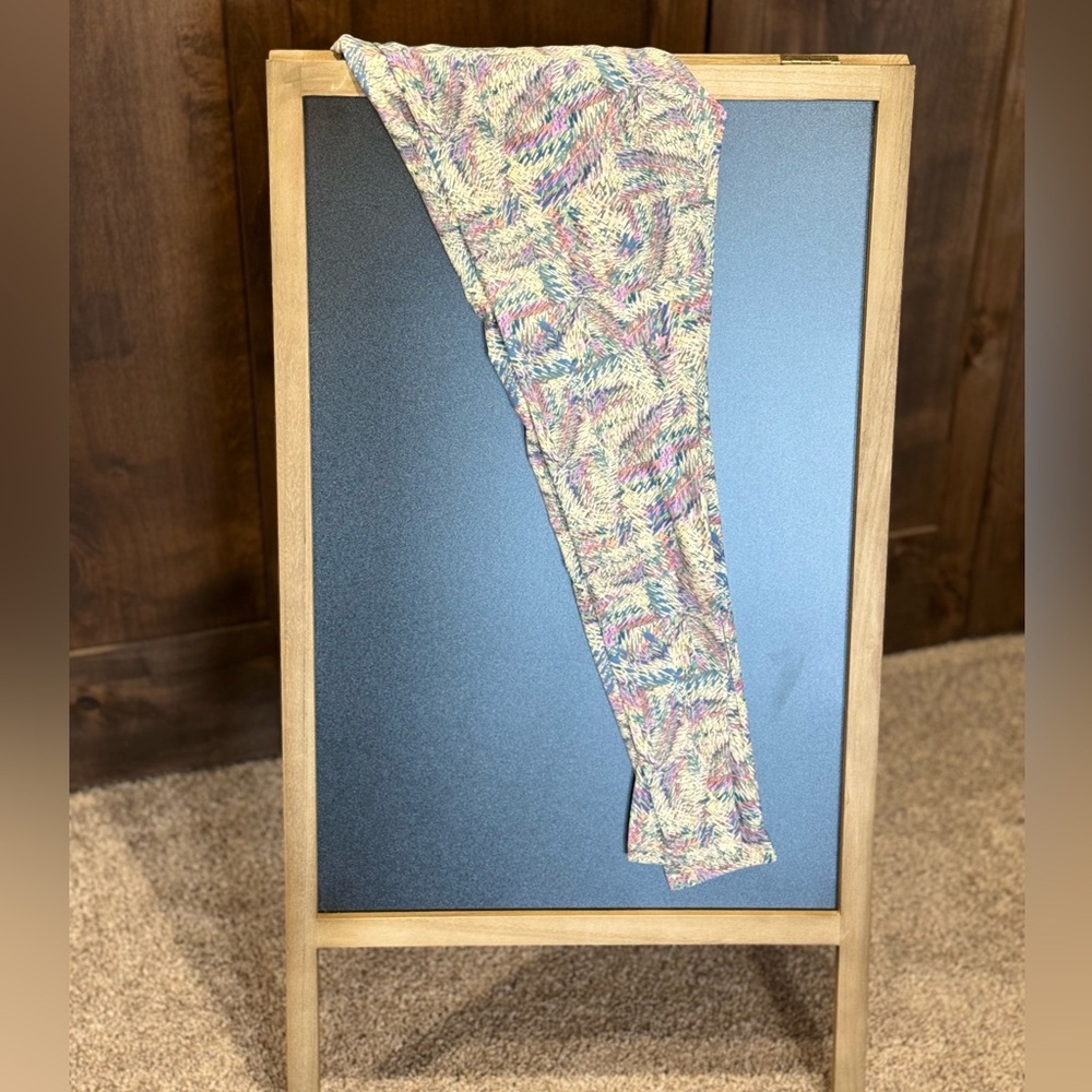NWOT LuLaRoe leggings TC